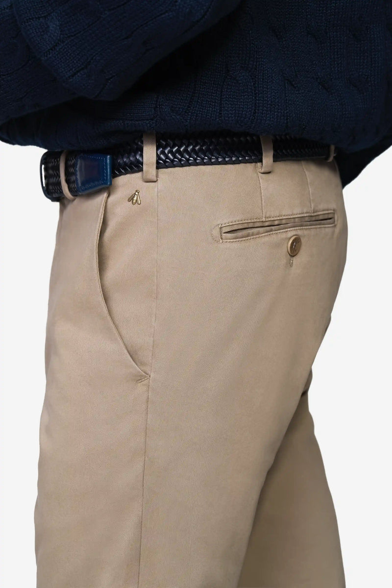 Bonn 2-8555 SUPER-STRETCH PIMA SATIN COLOURFAST