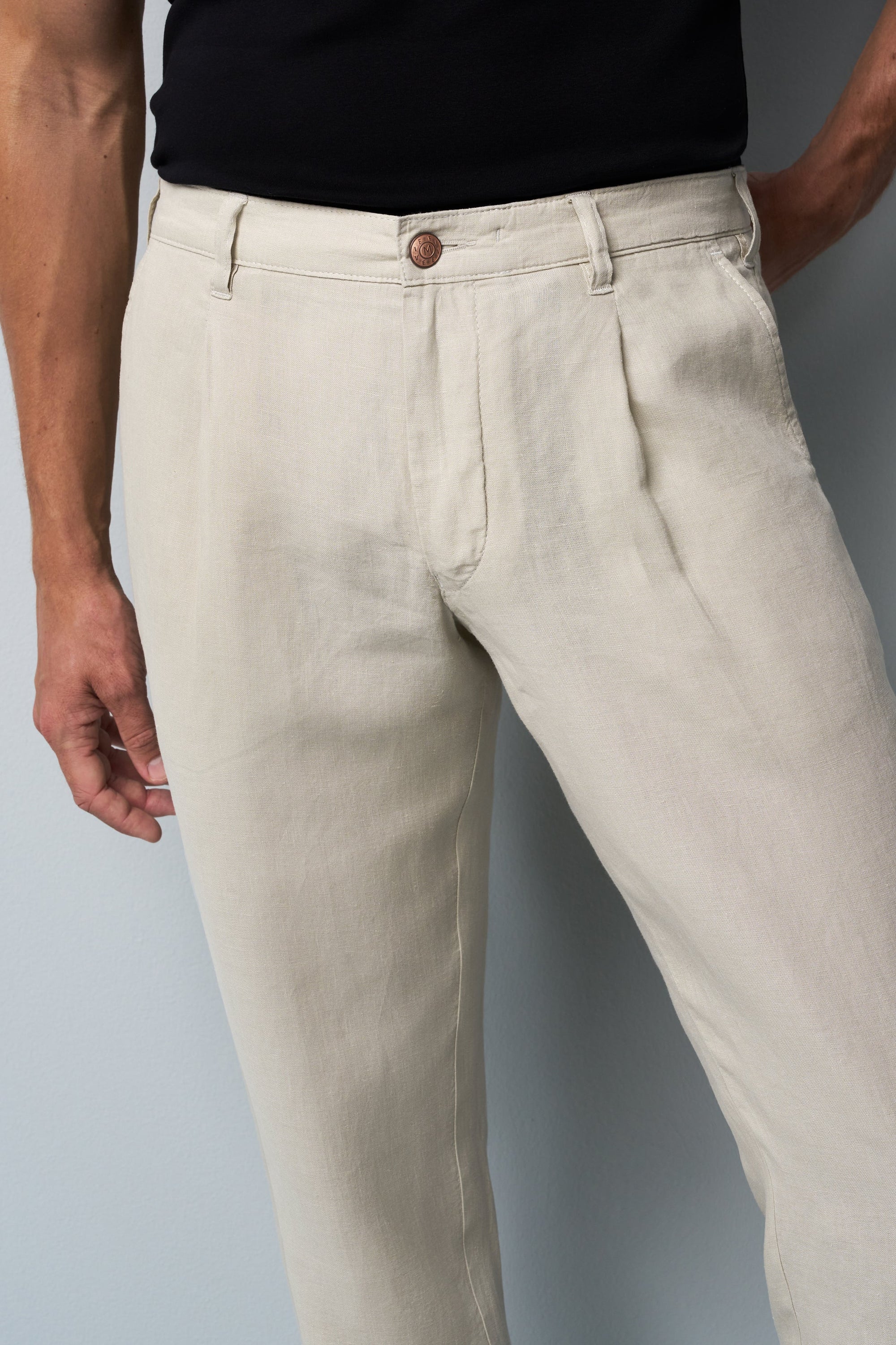 PLEAT 1-6185 PURE LINEN