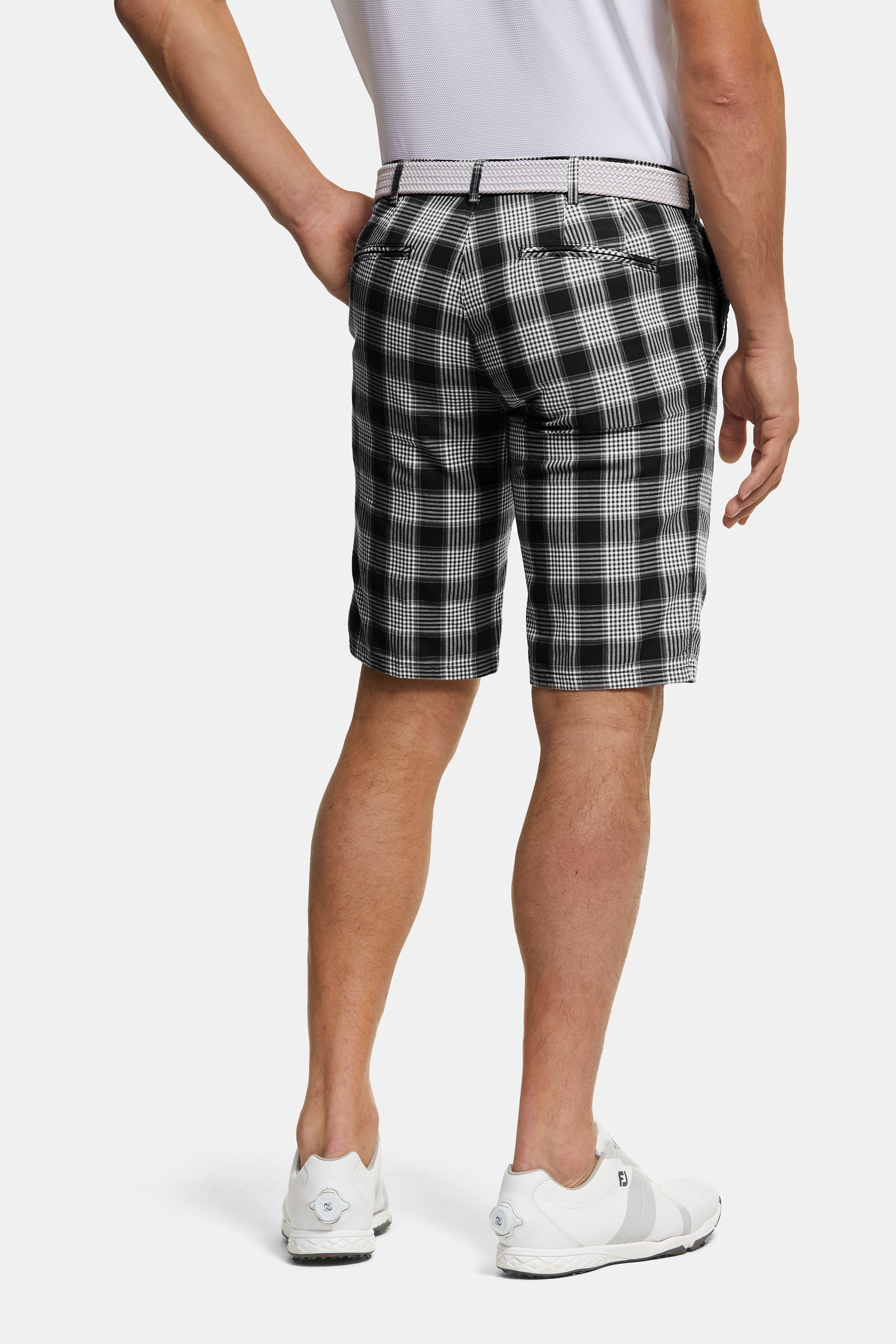B-St. Andrews 1-8072 PRINCE OF WALES • GOLF SHORTS