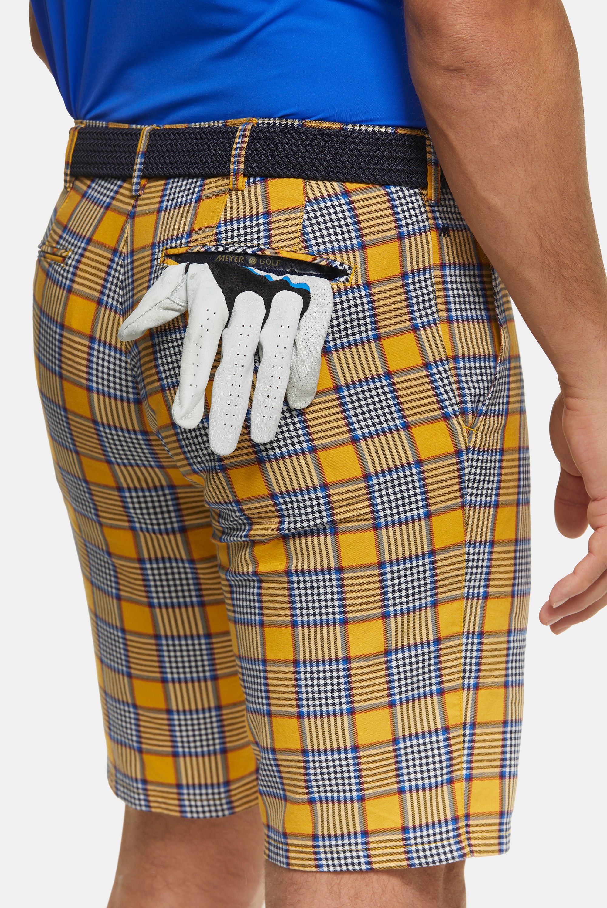 B-St. Andrews 1-8072 PRINCE OF WALES • GOLF SHORTS