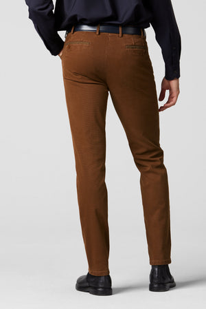 Dublin 2-5582 MICRO STRUCTURE ∙ SWING POCKET