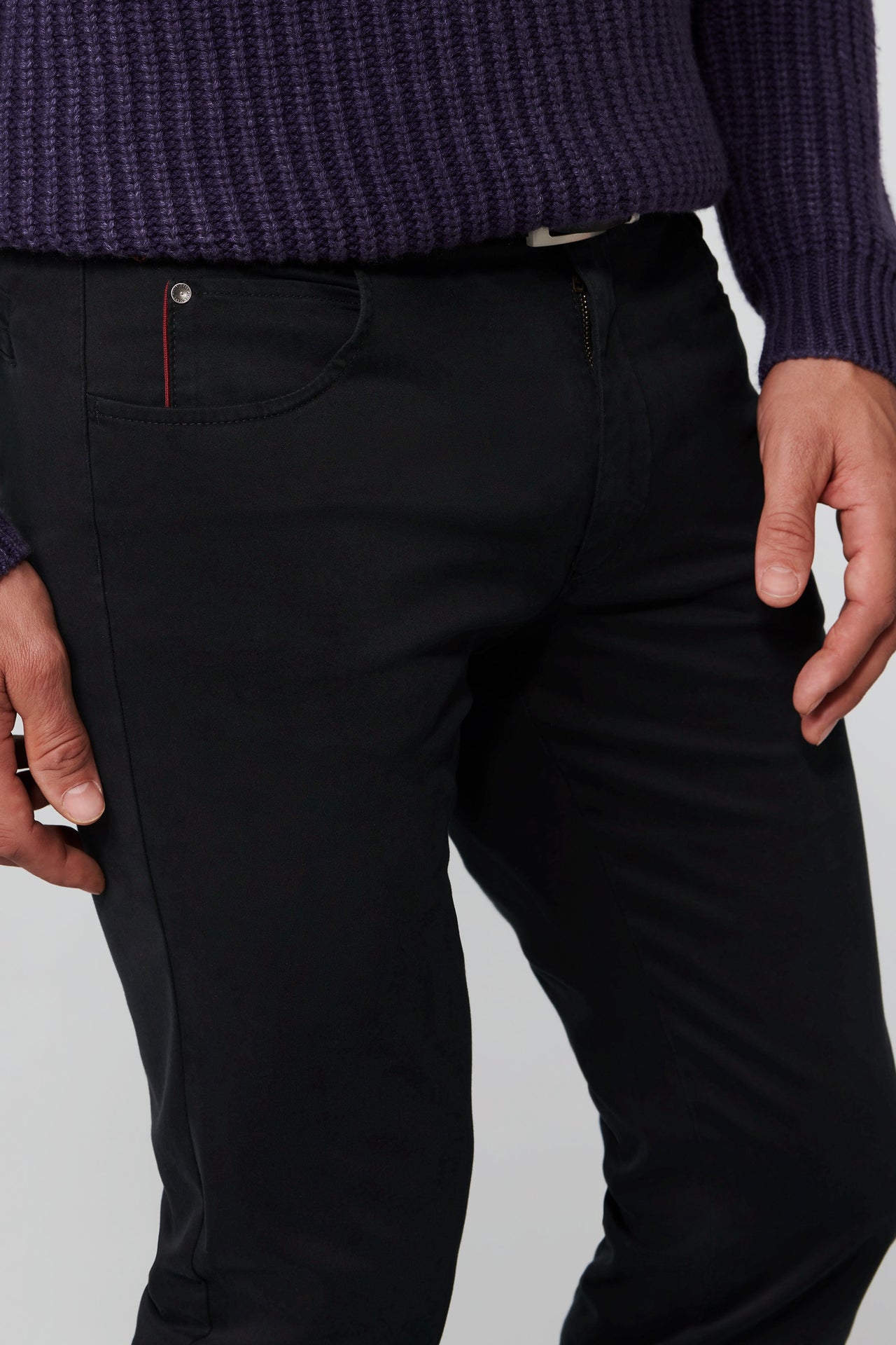 Diego 9-3000 NON-FADE SATIN