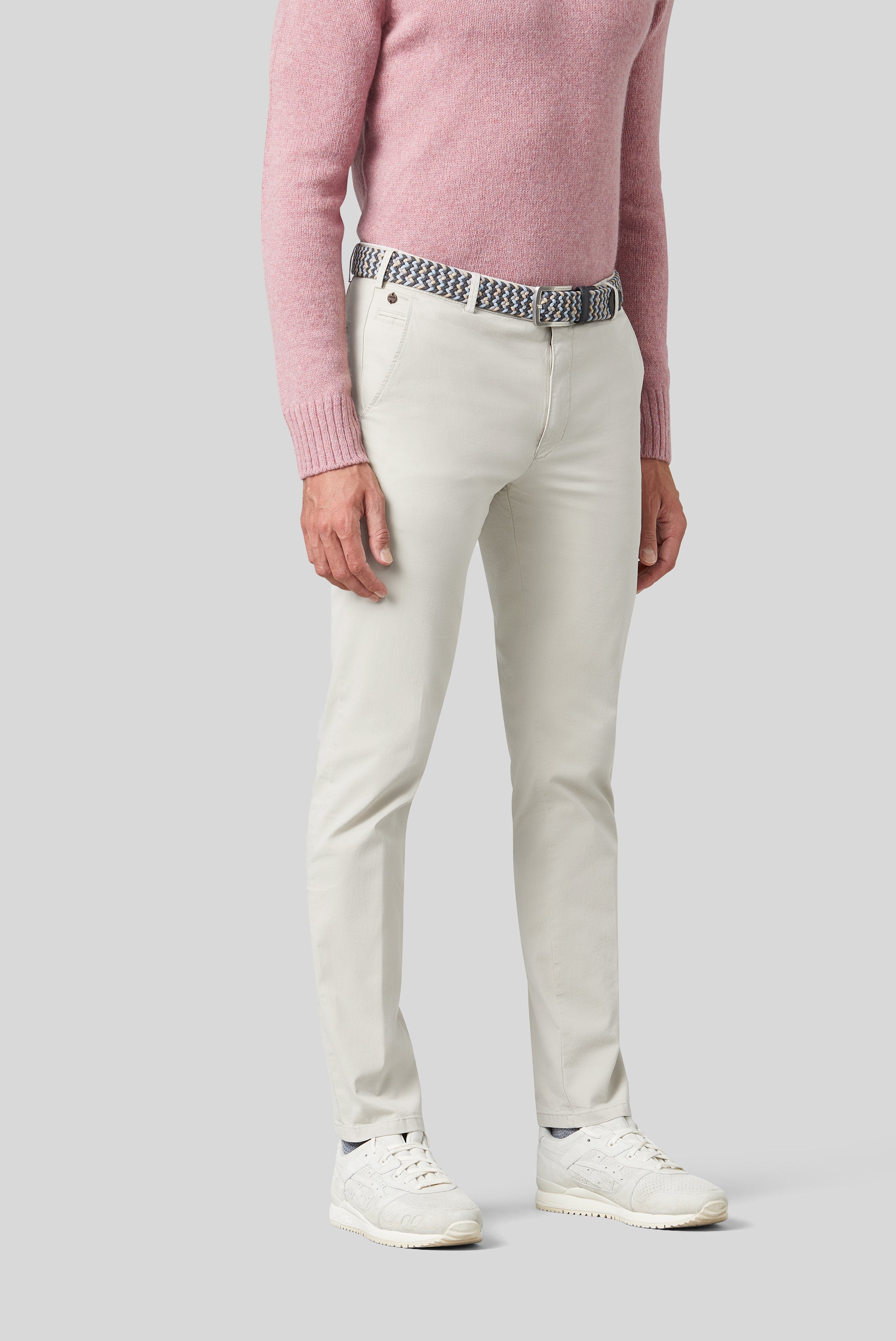 Bonn 9-3004 MODERN CHINO .