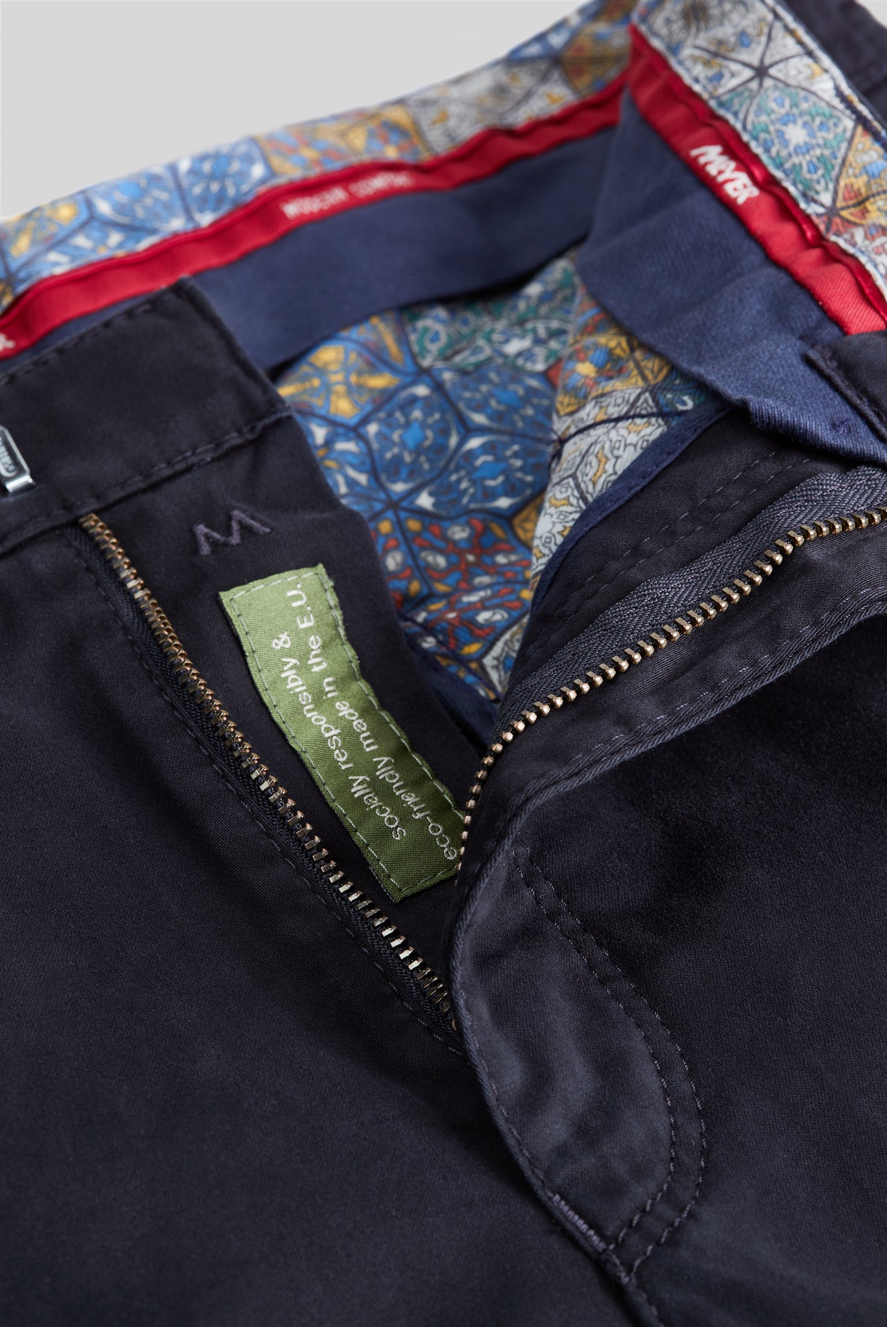 Diego 9-3000 NON-FADE SATIN